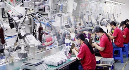 科語(yǔ):匠心獨(dú)造,做掃地機(jī)器人專家