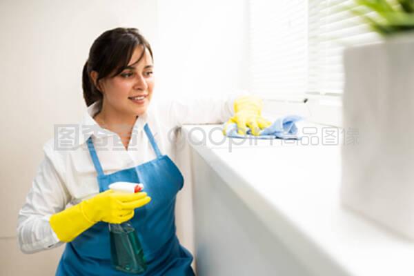 專業的房屋清潔服務。